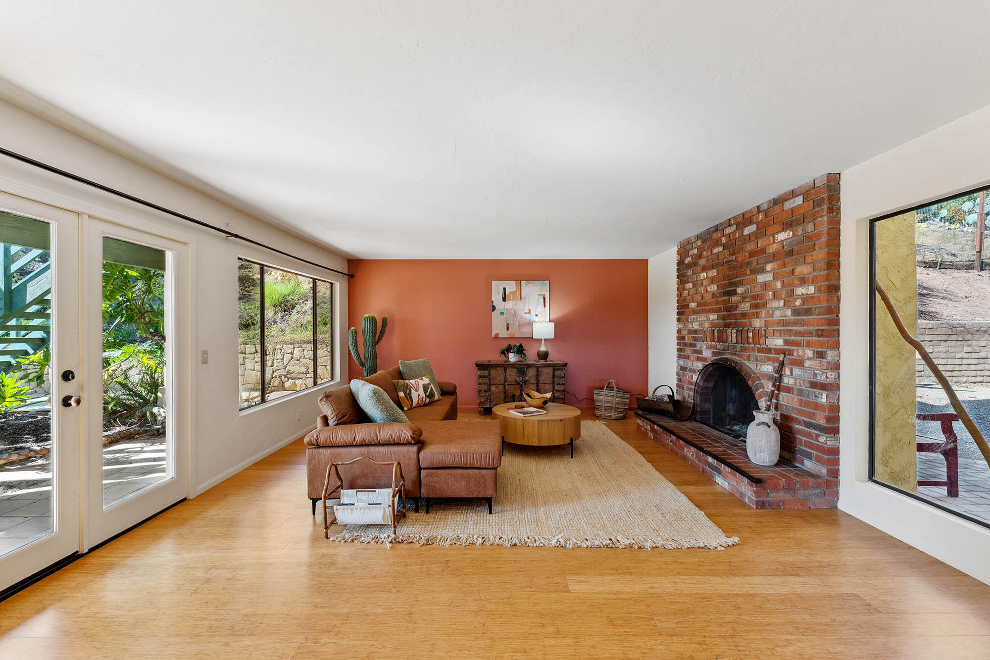 1119 North Signal Street Ojai, CA 93023 - Photo 30 of 83 Den - 1119 N Signal St