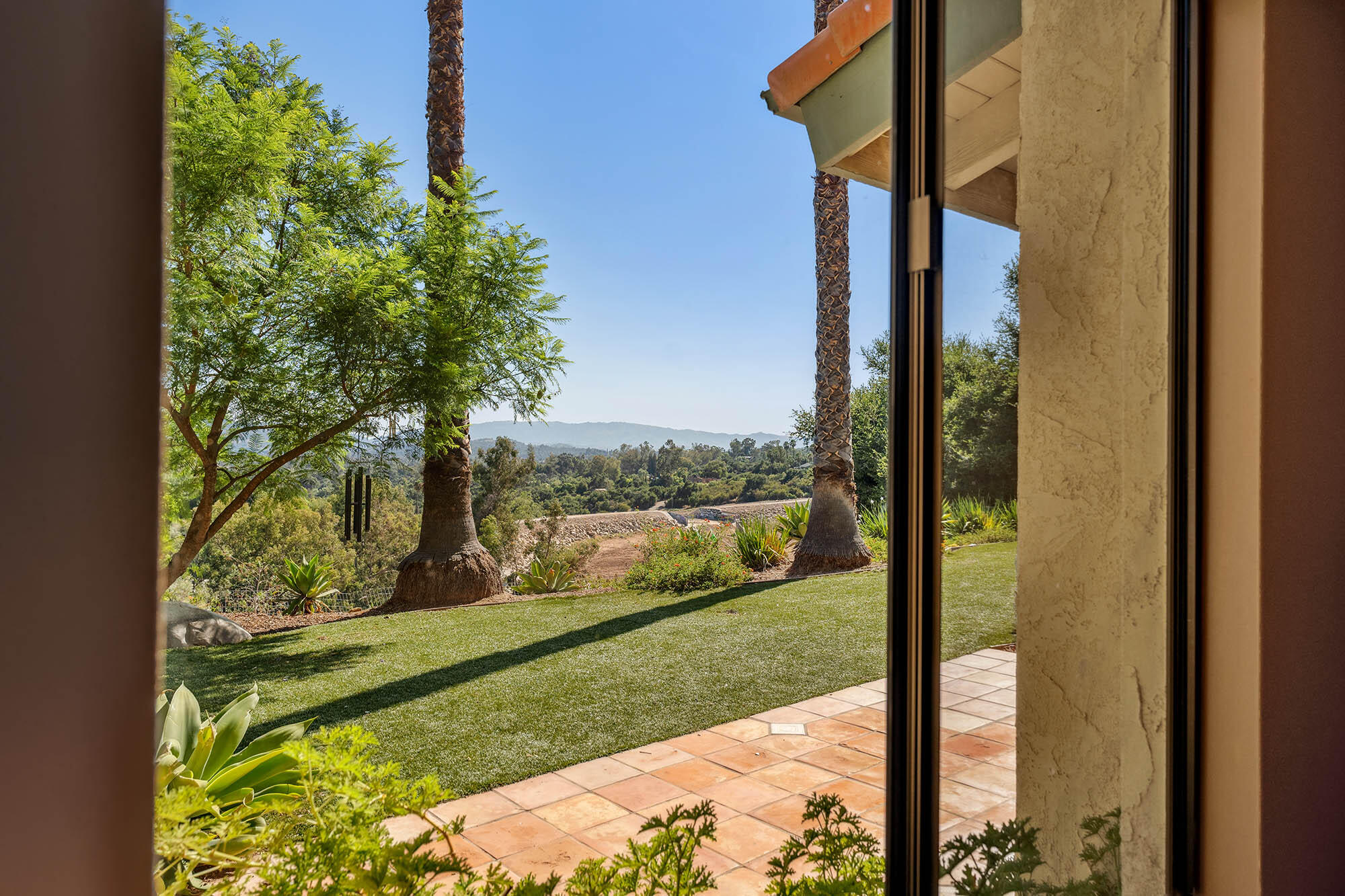 1119 North Signal Street Ojai, CA 93023 - Photo 54 of 83 Bedroom 4 views - 1119 N Signal St
