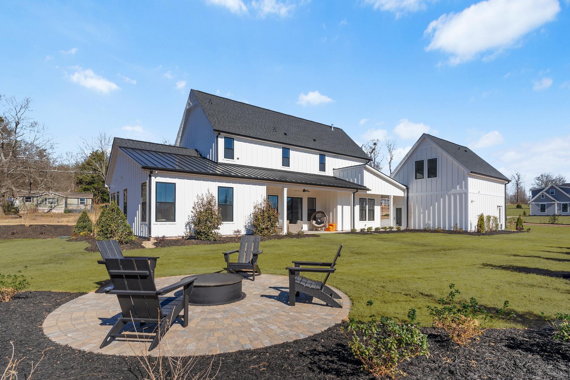 473 Yellow House Place Charleston, SC 29492 - Photo 17 of 17 Emmy Exterior