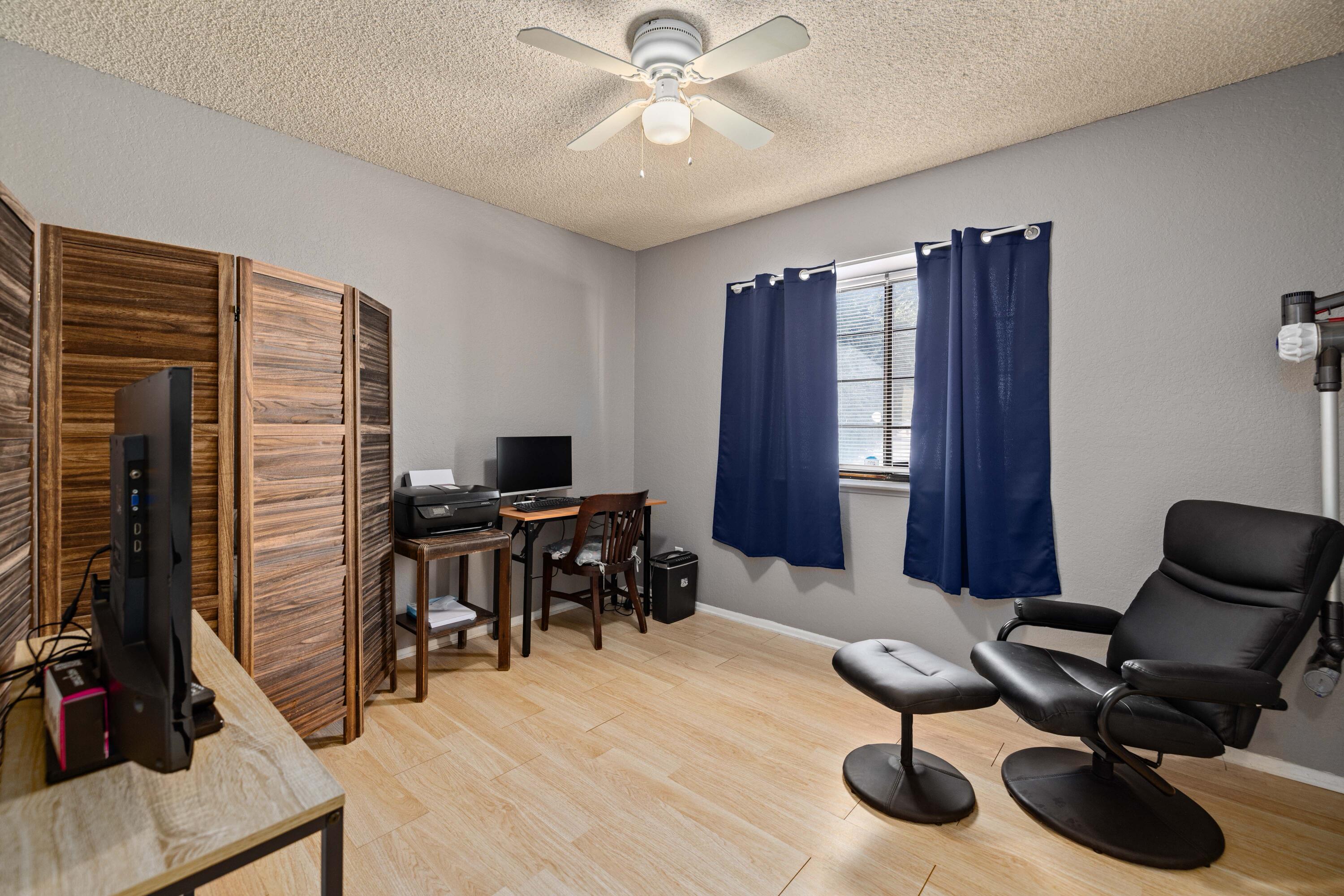 43130 18th Street West Lancaster, CA 93534 - Photo 19 of 28 18Bed2