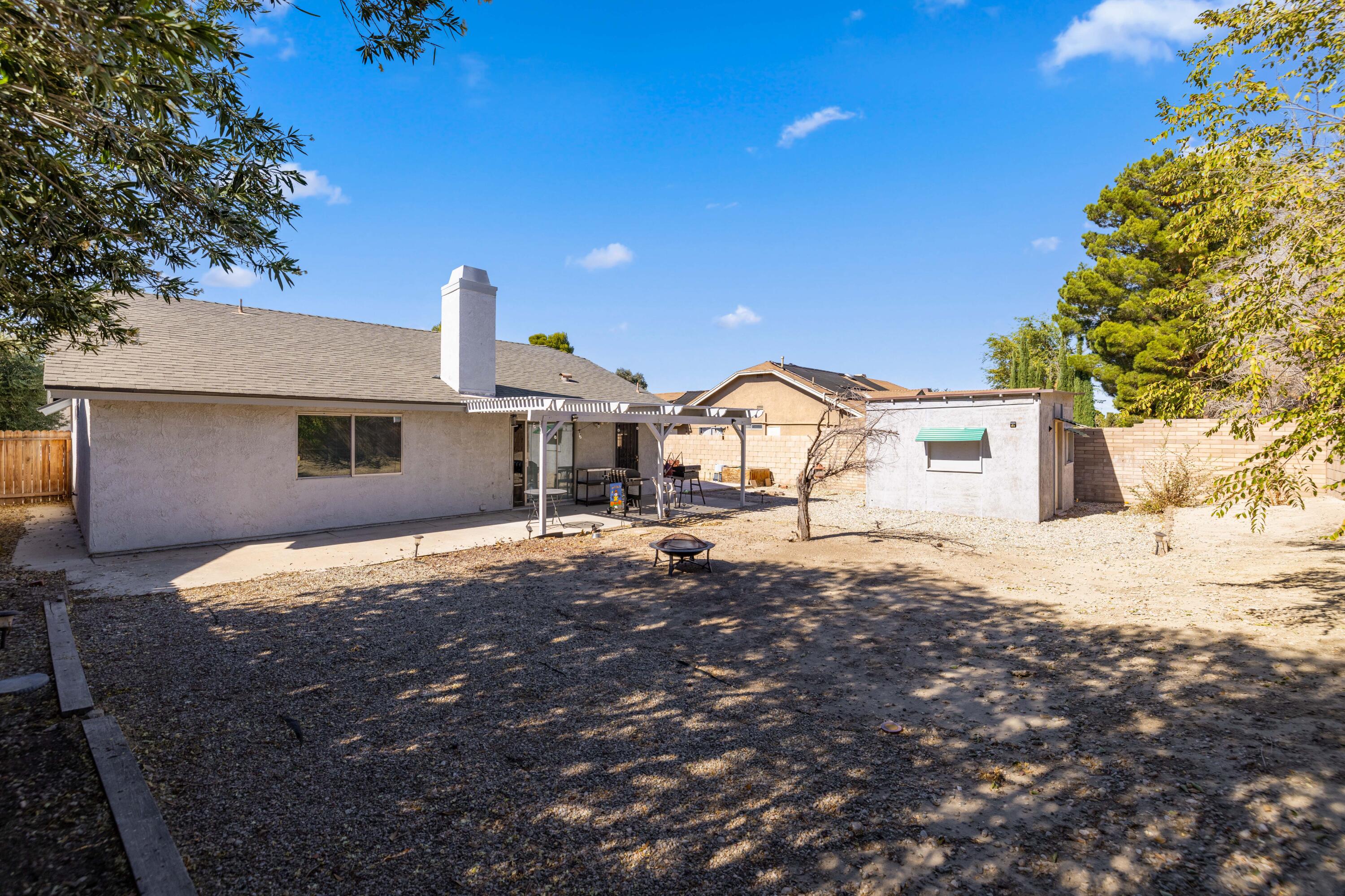 43130 18th Street West Lancaster, CA 93534 - Photo 23 of 28 18Back2