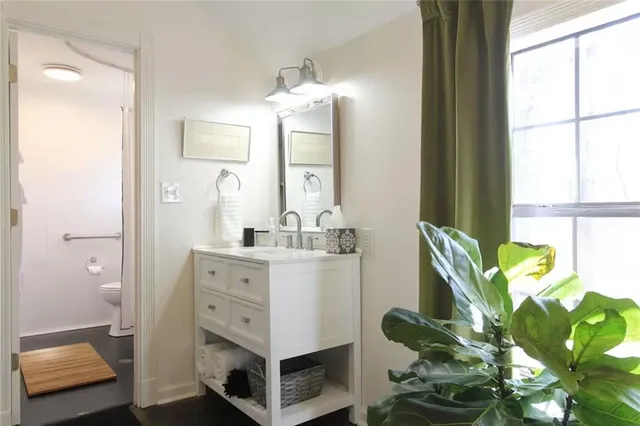 $560,000 | 315 Browns Bend Road, Alexandria, LA 71303