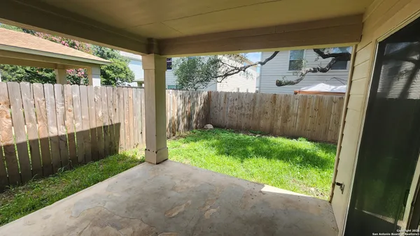$1,650 | 134 Adelaide Oaks, San Antonio, TX 78249