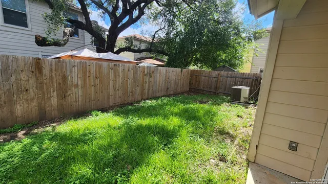 $1,695 | 134 Adelaide Oaks, San Antonio, TX 78249