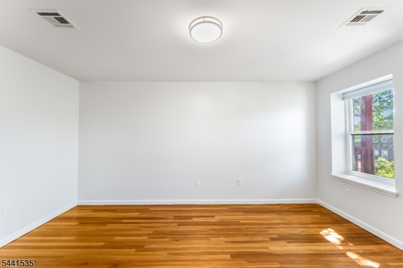 83 1st Street, Unit 2 Elizabeth Port, NJ 07206 - Photo 15 of 18