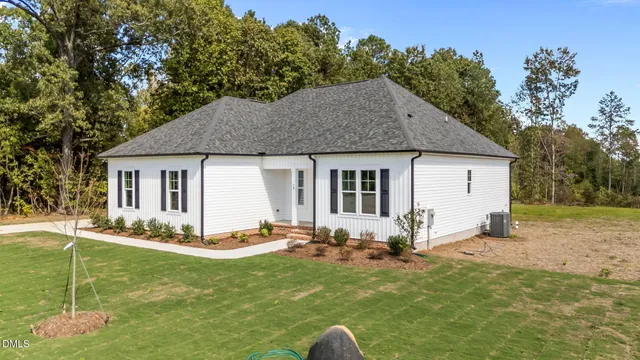 $489,799 | 70 Livingston Lane, Spring Hope, NC 27882