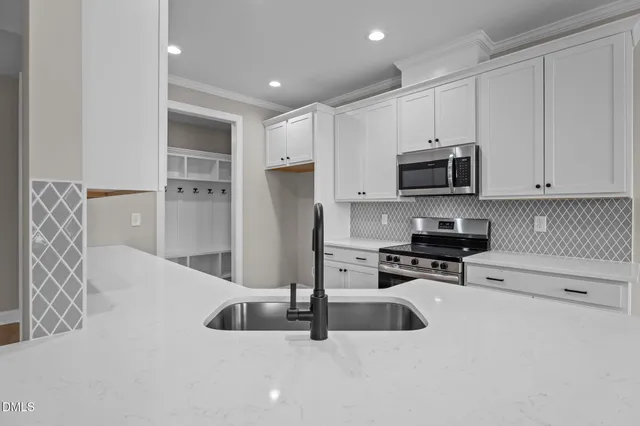 $489,799 | 70 Livingston Lane, Spring Hope, NC 27882