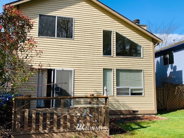 2309 Southeast 8th Drive Renton, WA 98057 - Photo 13 of 14 a view of house with backyard