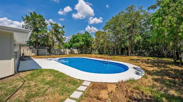 $329,900 | 31 Oak Court, Eustis, FL 32726