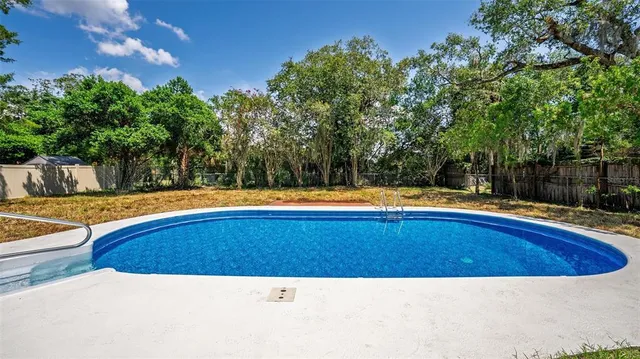 $329,900 | 31 Oak Court, Eustis, FL 32726