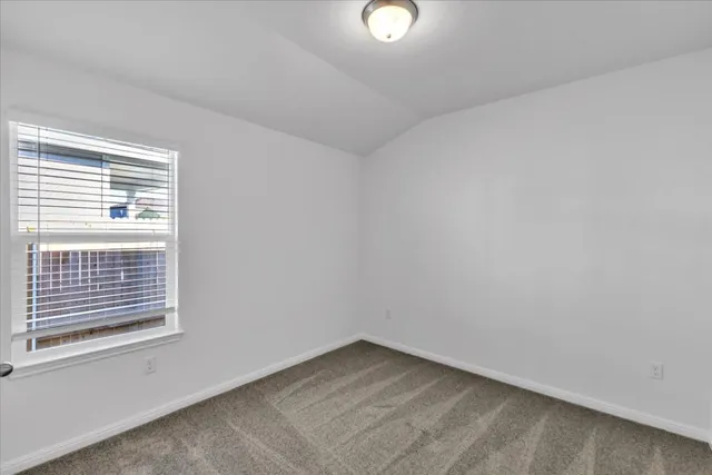 $2,300 | 5009 Hazelnut Lane, Del Valle, TX 78617