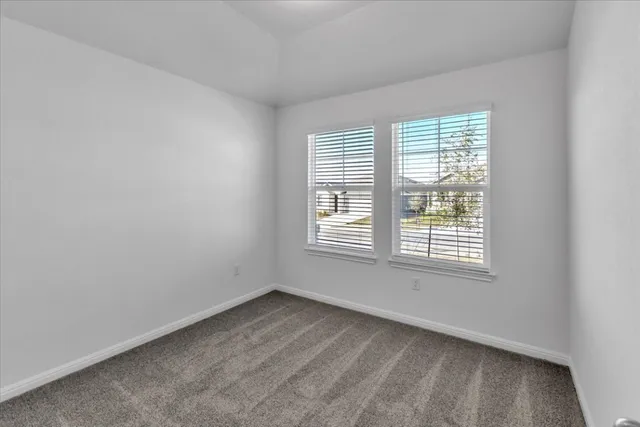 $2,300 | 5009 Hazelnut Lane, Del Valle, TX 78617