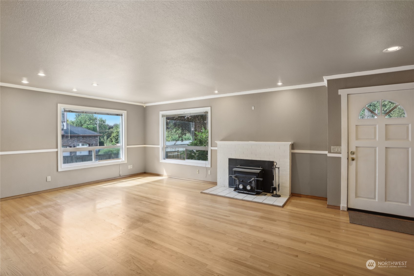 19118 101st Place Northeast Bothell, WA 98011 - Photo 7 of 26 Gallery Image 7