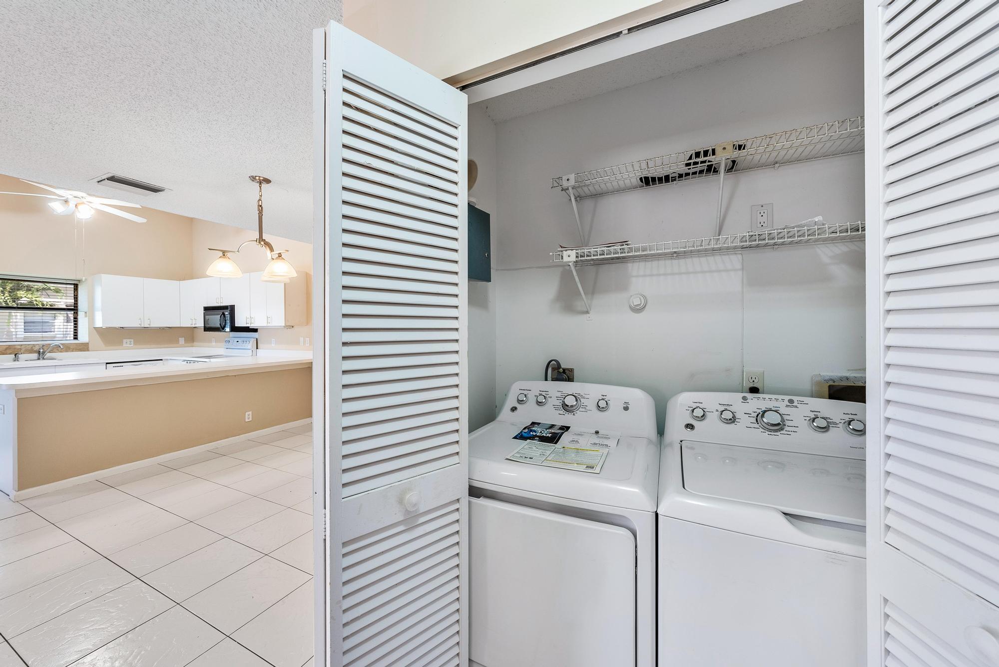 1102 Summerwinds Lane, Unit 1102 Jupiter, FL 33458 - Photo 19 of 26 1102 Summerwinds Ln -14
