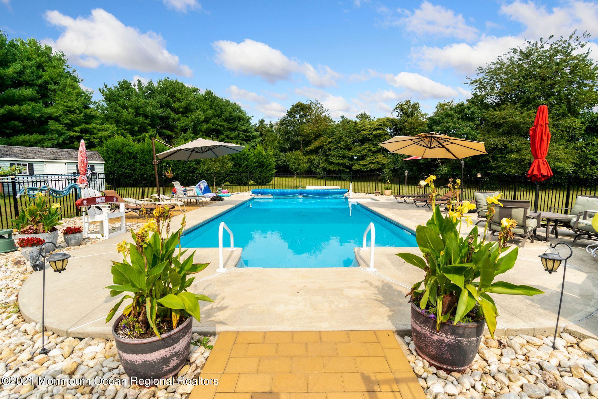 20 Highland Ridge Road Manalapan, NJ 07726 - Photo 8 of 35 Pool completed in 2014