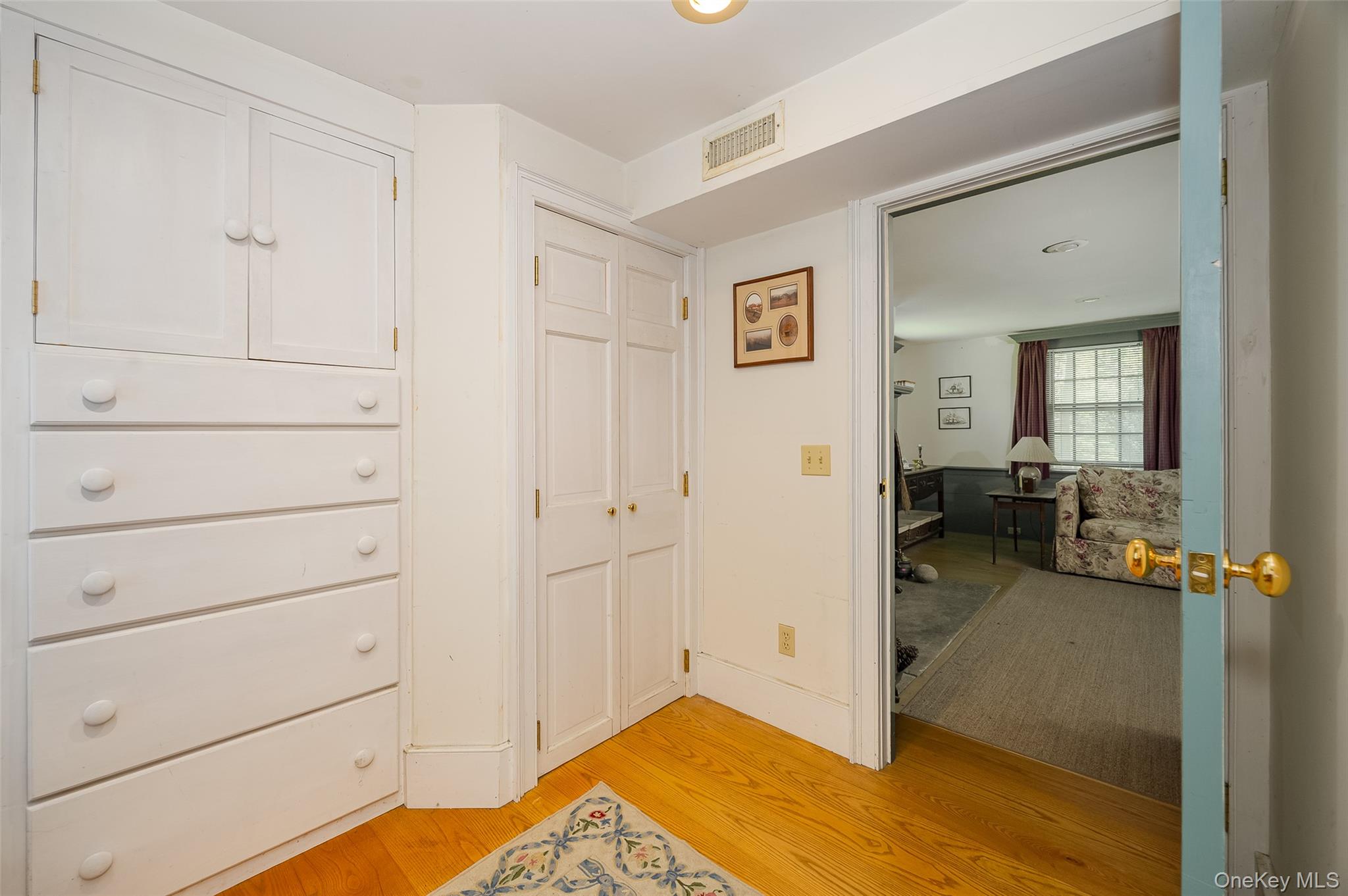 212 Pleasant Ridge Road Poughquag, NY 12570 - Photo 24 of 43 Dressing room with built-ins