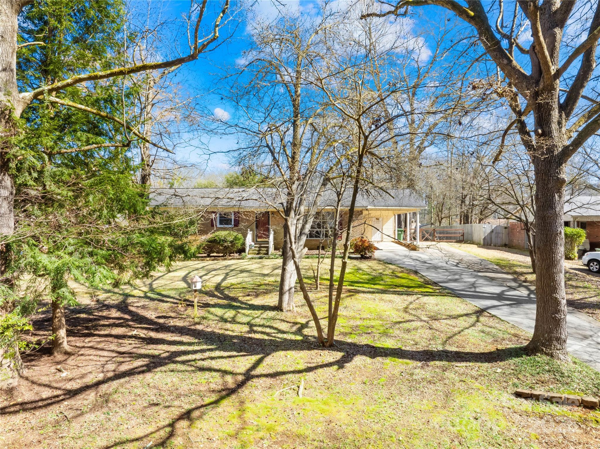 827 Lakeside Circle Lancaster, SC 29720 - Photo 27 of 31 a view of swimming pool
