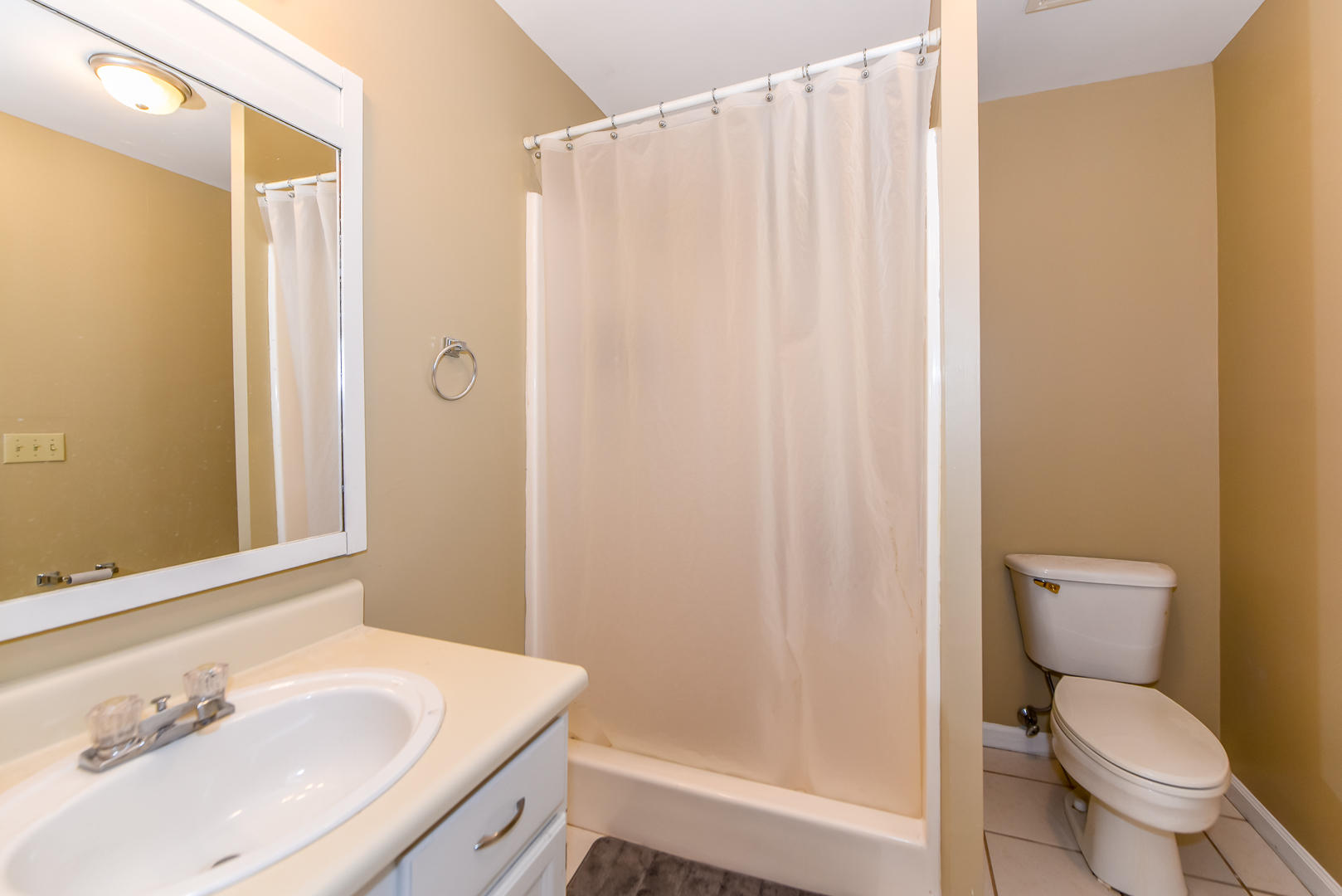 2008 Cochran Road Maryville, TN 37803 - Photo 33 of 36 Walk-in-shower