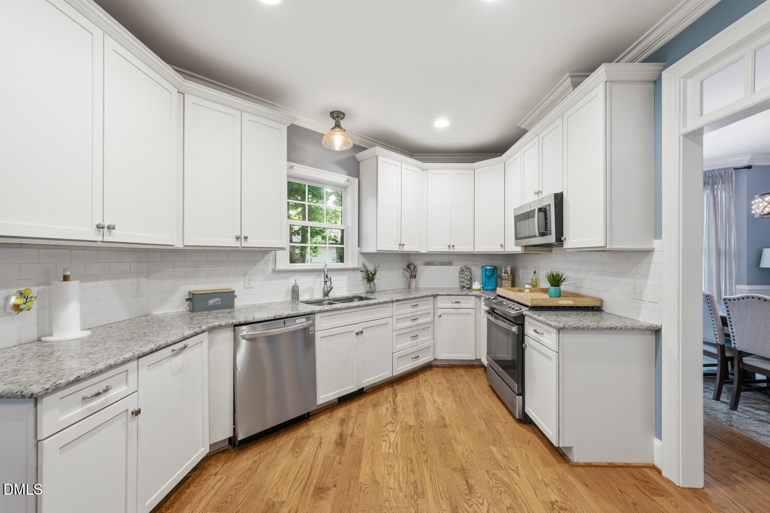 412 Thyme Place Raleigh, NC 27609 - Photo 5 of 40 412 thyme29
