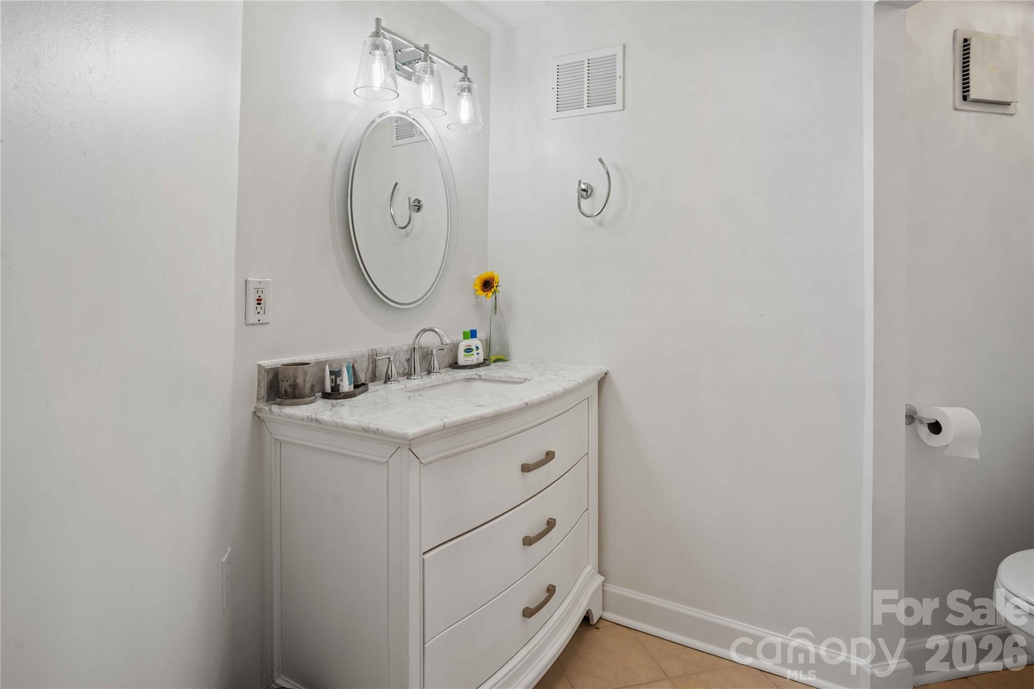39 Tatham Road Hendersonville, NC 28792 - Photo 18 of 35 Gallery Image 18