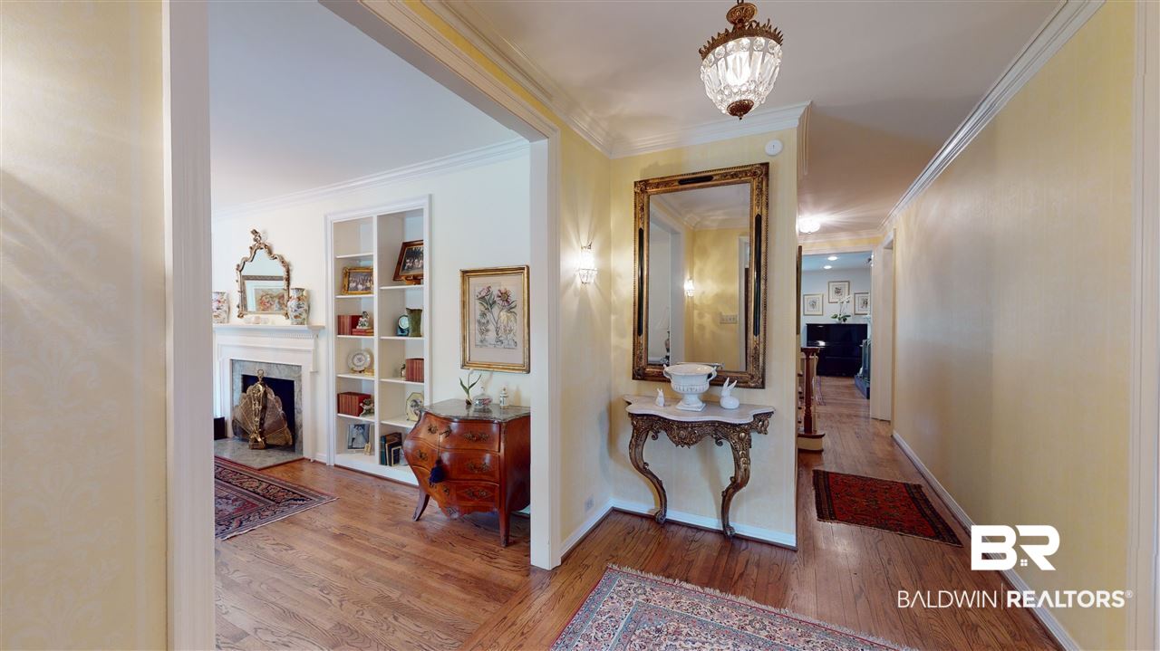 15 Queens Way Mobile, AL 36608 - Photo 4 of 42
