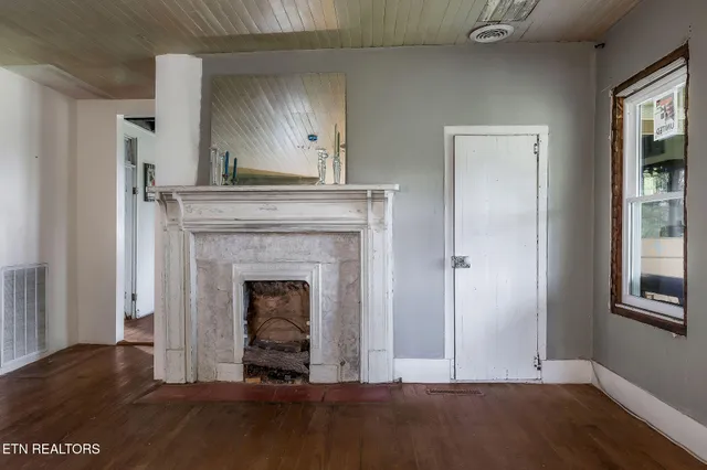 $880,000 | Undisclosed Address, Watertown, TN 37184