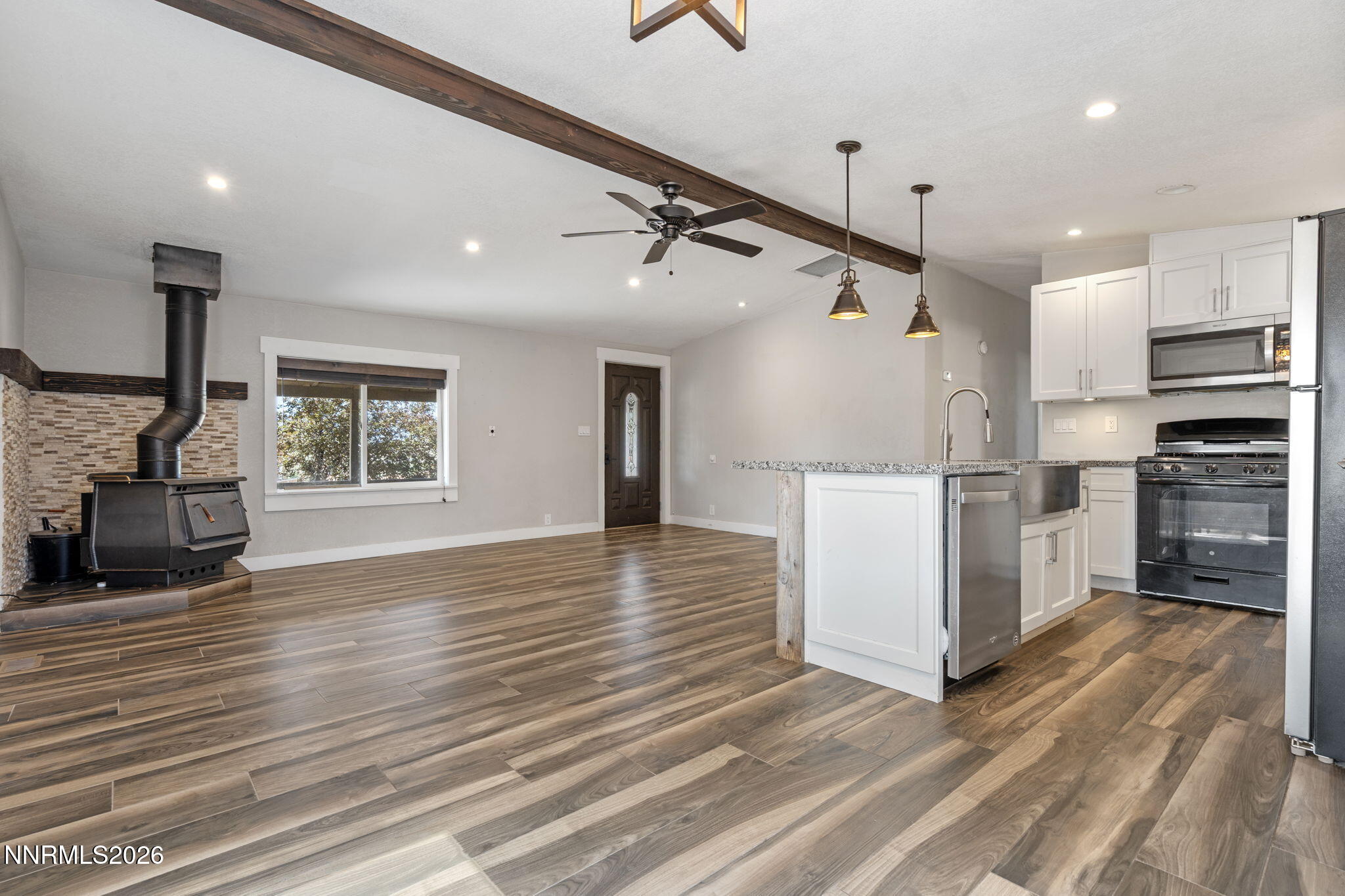 1406 Rabe Way Carson City, NV 89701 - Photo 9 of 45 17-web-or-mls-DSC09888