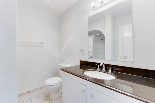 $2,000 | 15702 Mendocino Drive, Houston, TX 77083