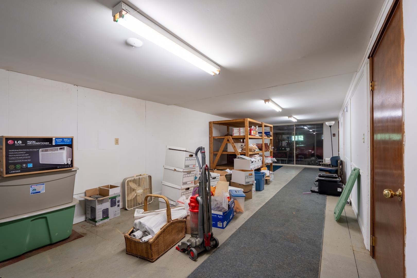 6 Leonard Avenue Hooksett, NH 03106 - Photo 16 of 35