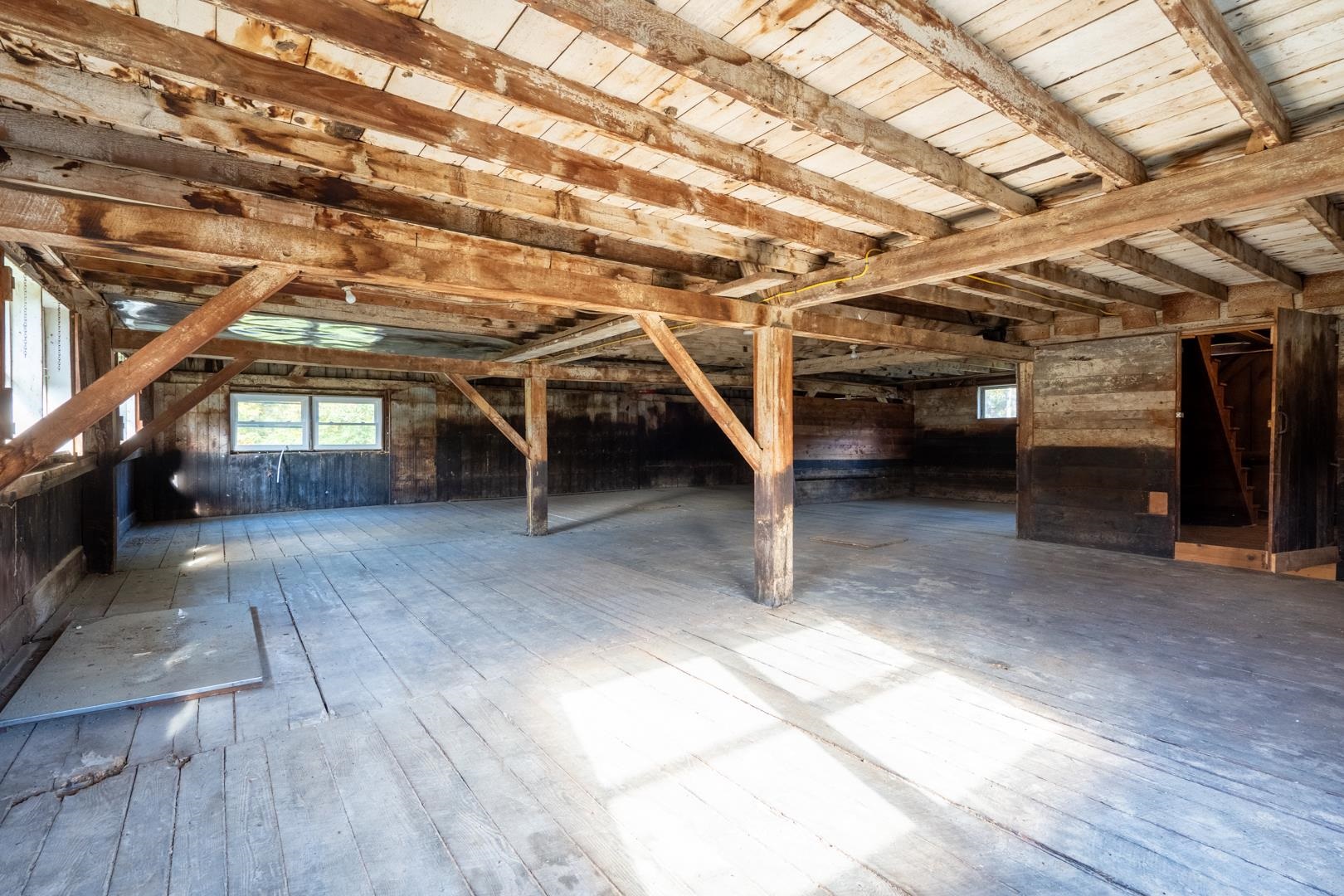 6 Leonard Avenue Hooksett, NH 03106 - Photo 20 of 35