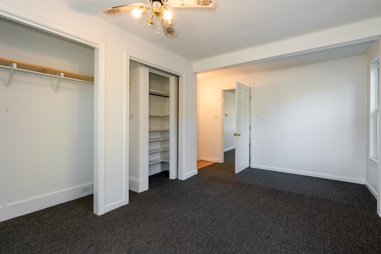 6 Leonard Avenue Hooksett, NH 03106 - Photo 3 of 35