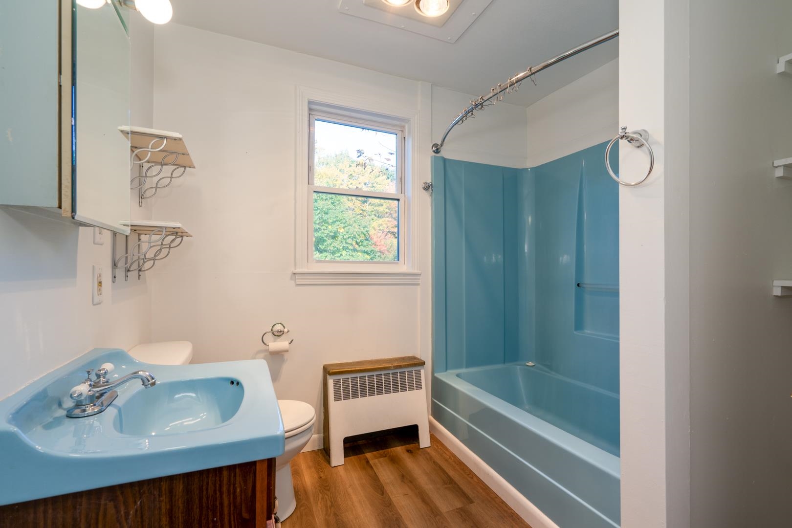 6 Leonard Avenue Hooksett, NH 03106 - Photo 10 of 35