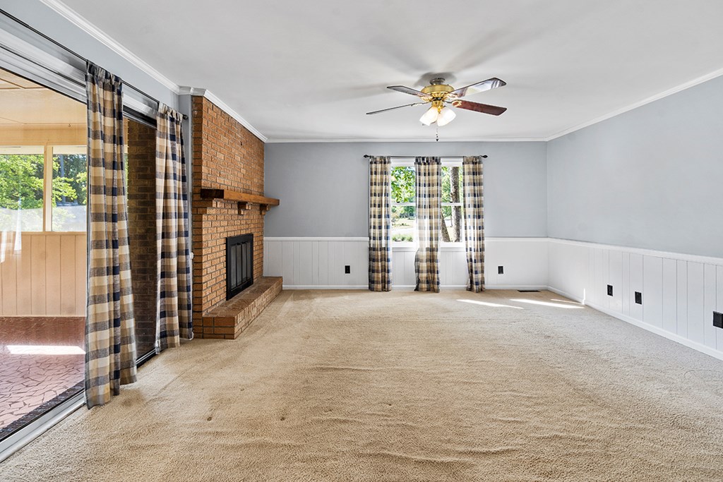 127 Limerick Road Greenwood, SC 29649 - Photo 6 of 20 Gallery Image 6