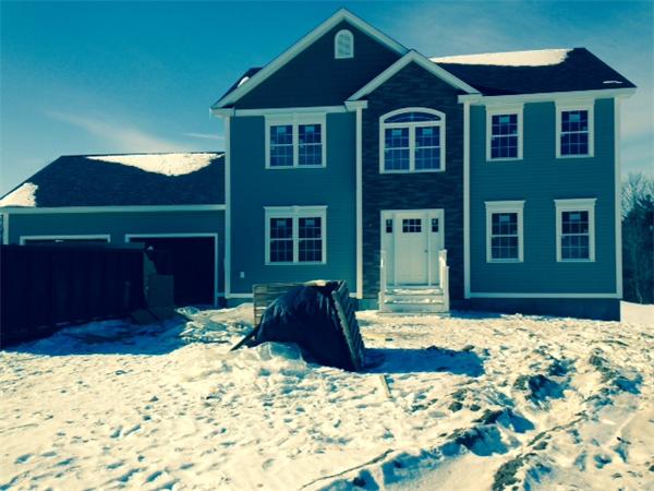 93 Davis Road Westminster, MA 01473 - Photo 1 of 3 a front view of a house
