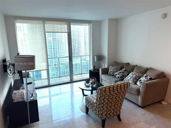 $4,500 | 500 Brickell Avenue, Unit 3105, Miami, FL 33131