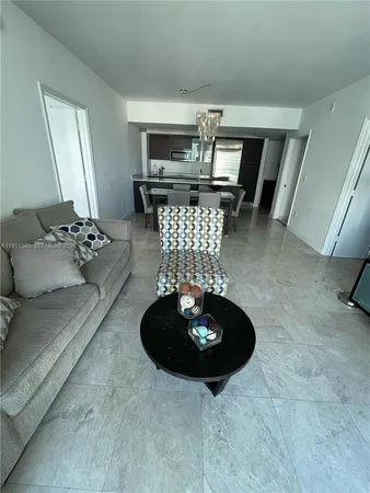 $4,500 | 500 Brickell Avenue, Unit 3105, Miami, FL 33131