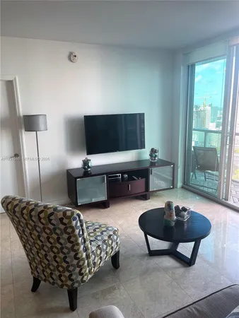 $4,500 | 500 Brickell Avenue, Unit 3105, Miami, FL 33131