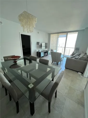 $4,500 | 500 Brickell Avenue, Unit 3105, Miami, FL 33131