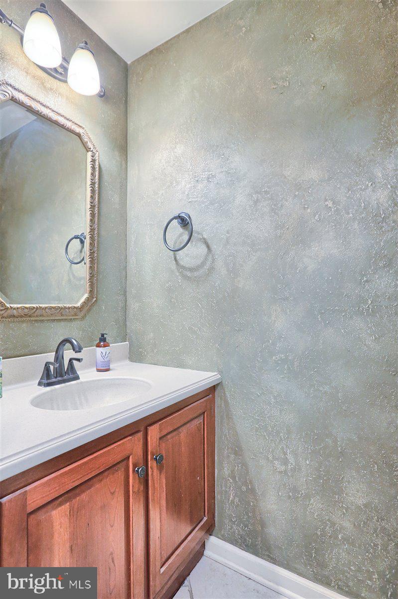 1344 Stillwater Road Lancaster, PA 17601 - Photo 12 of 77