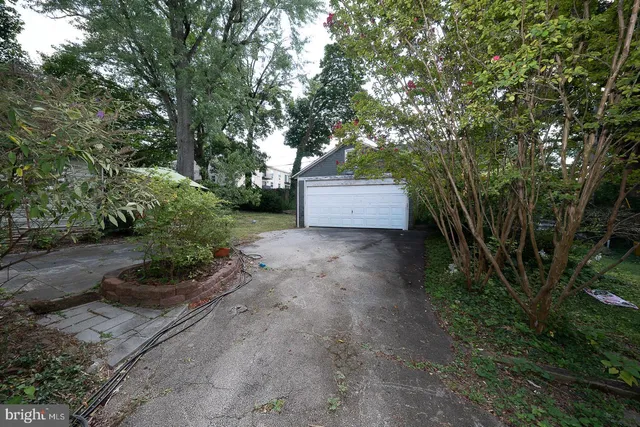 $3,995 | 110 Llanfair Road, Bala Cynwyd, PA 19004