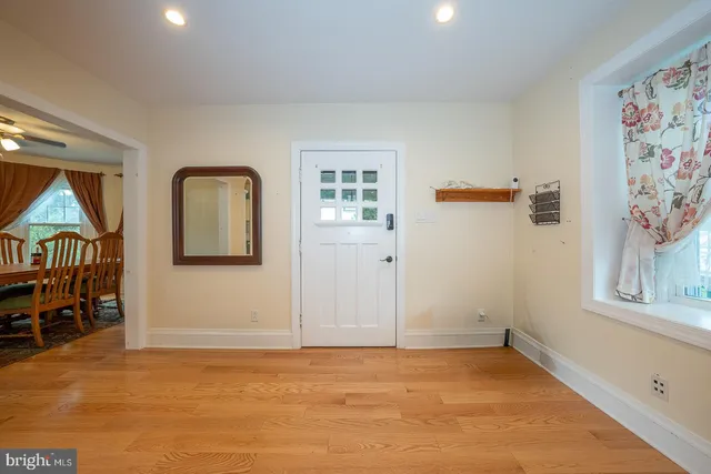 $3,995 | 110 Llanfair Road, Bala Cynwyd, PA 19004