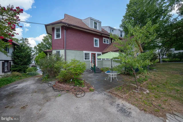 $3,995 | 110 Llanfair Road, Bala Cynwyd, PA 19004