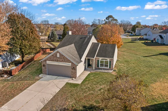 $305,000 | 8405 Anderson Circle, Avon, IN 46123