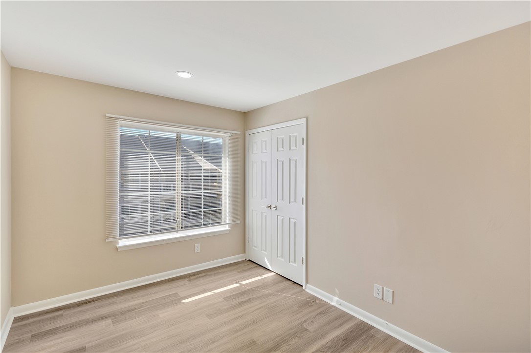 220 Elm Street, Unit 433 Clemson, SC 29631 - Photo 12 of 22