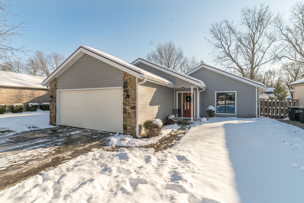 3409 West Devon Road Muncie, IN 47304 - Photo 2 of 11