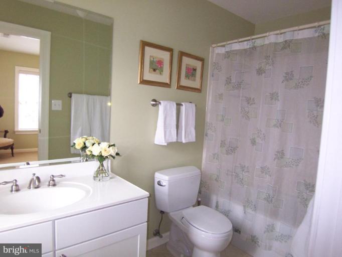 311 Riley Street Falls Church, VA 22046 - Photo 17 of 29 Lovely full bath in 3rd Bedroom.