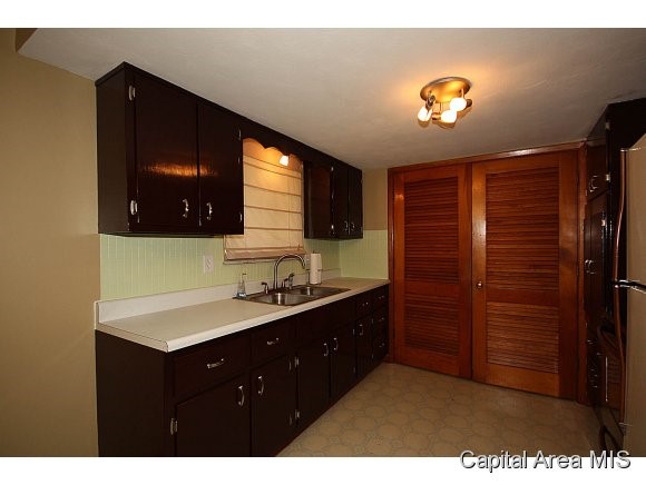 23 Mesa Road Springfield, IL 62702 - Photo 11 of 21