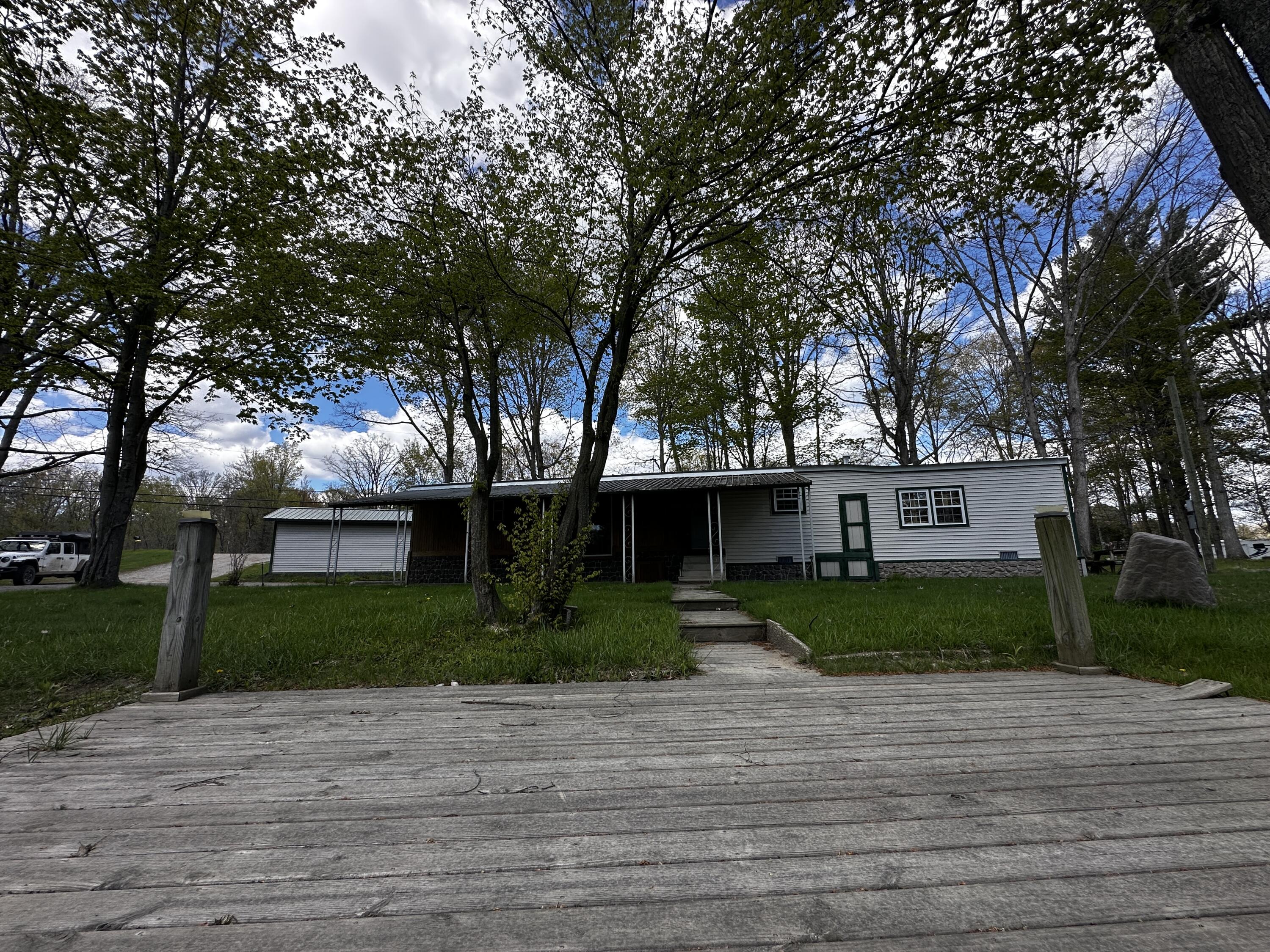 8933 East M 20 Hesperia, MI 49421 - Photo 15 of 47 IMG_9254