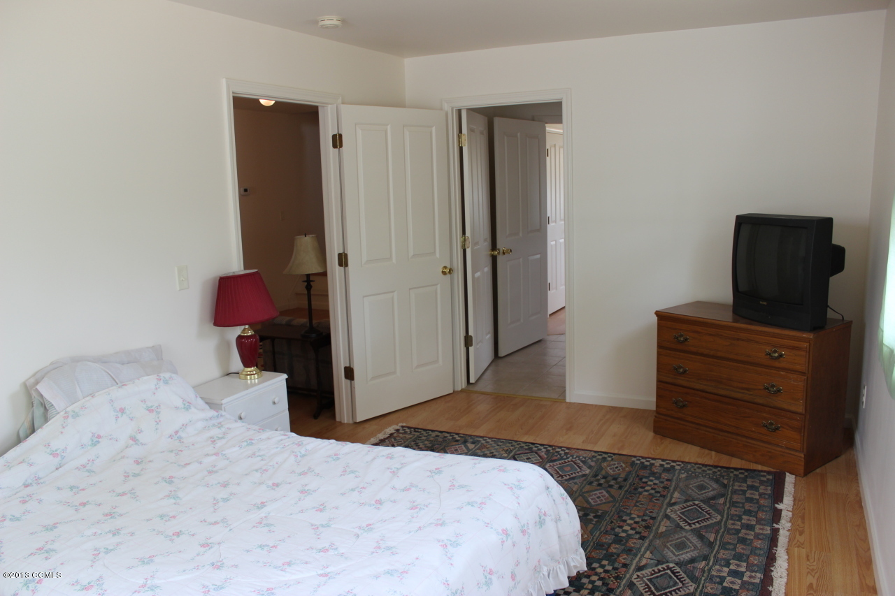756 Tuttles Grove Road Beaufort, NC 28516 - Photo 7 of 21 Master Bdrm