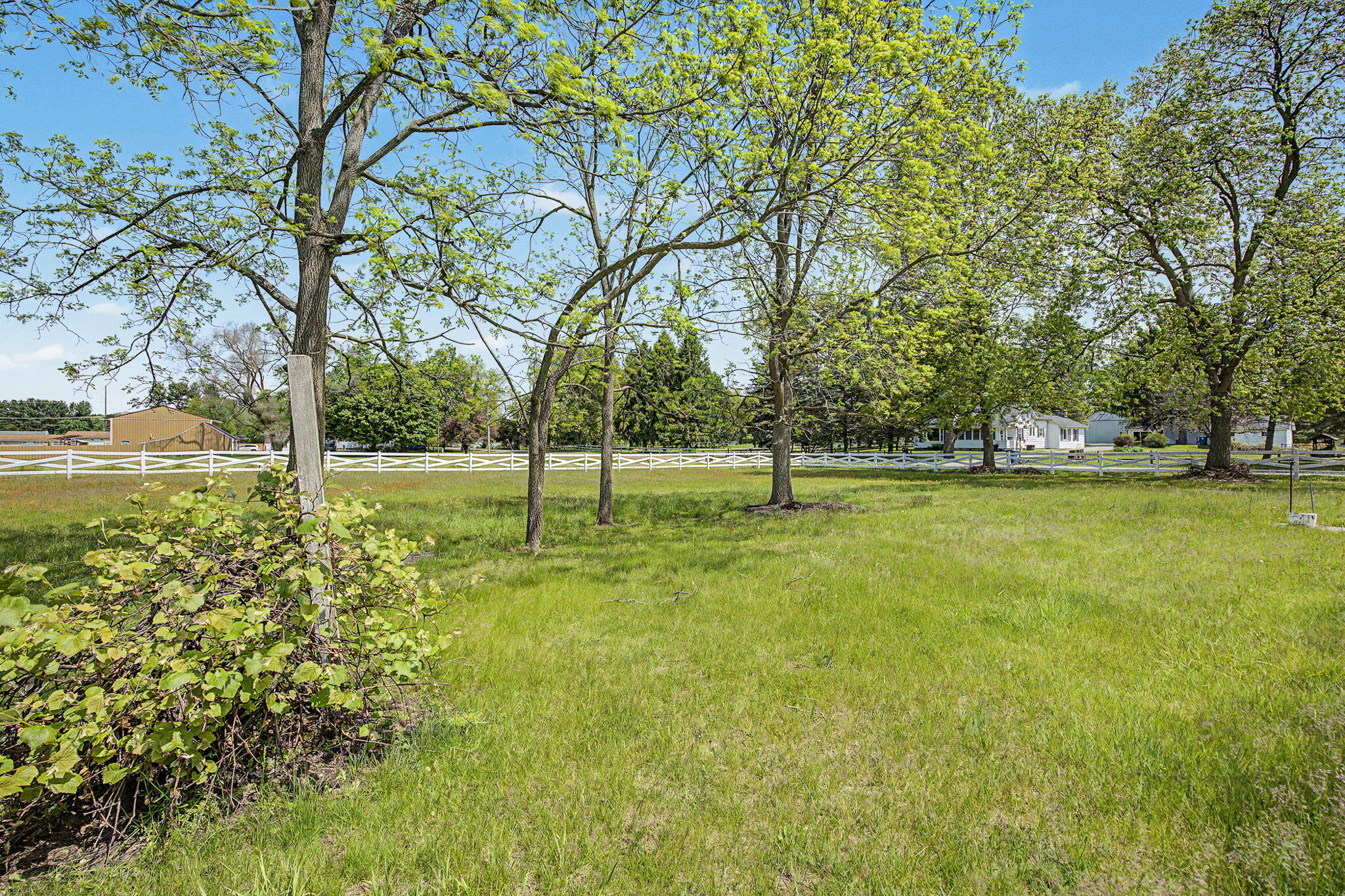 11595 4 Mile Road Battle Creek, MI 49015 - Photo 36 of 36 39-web-or-mls-CQ1A2303